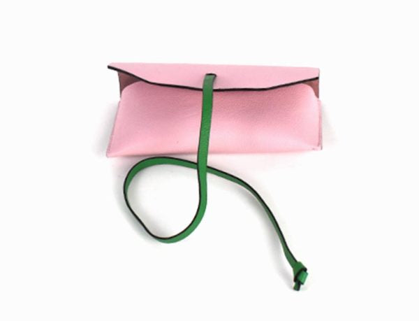 1908 Ivy ST Glasses Case