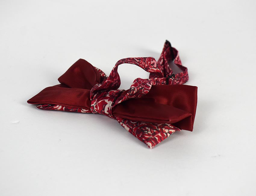 1911 Diamond DM Bow Tie